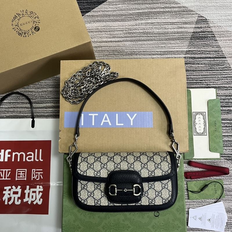 Gvc*1 horsebit bags